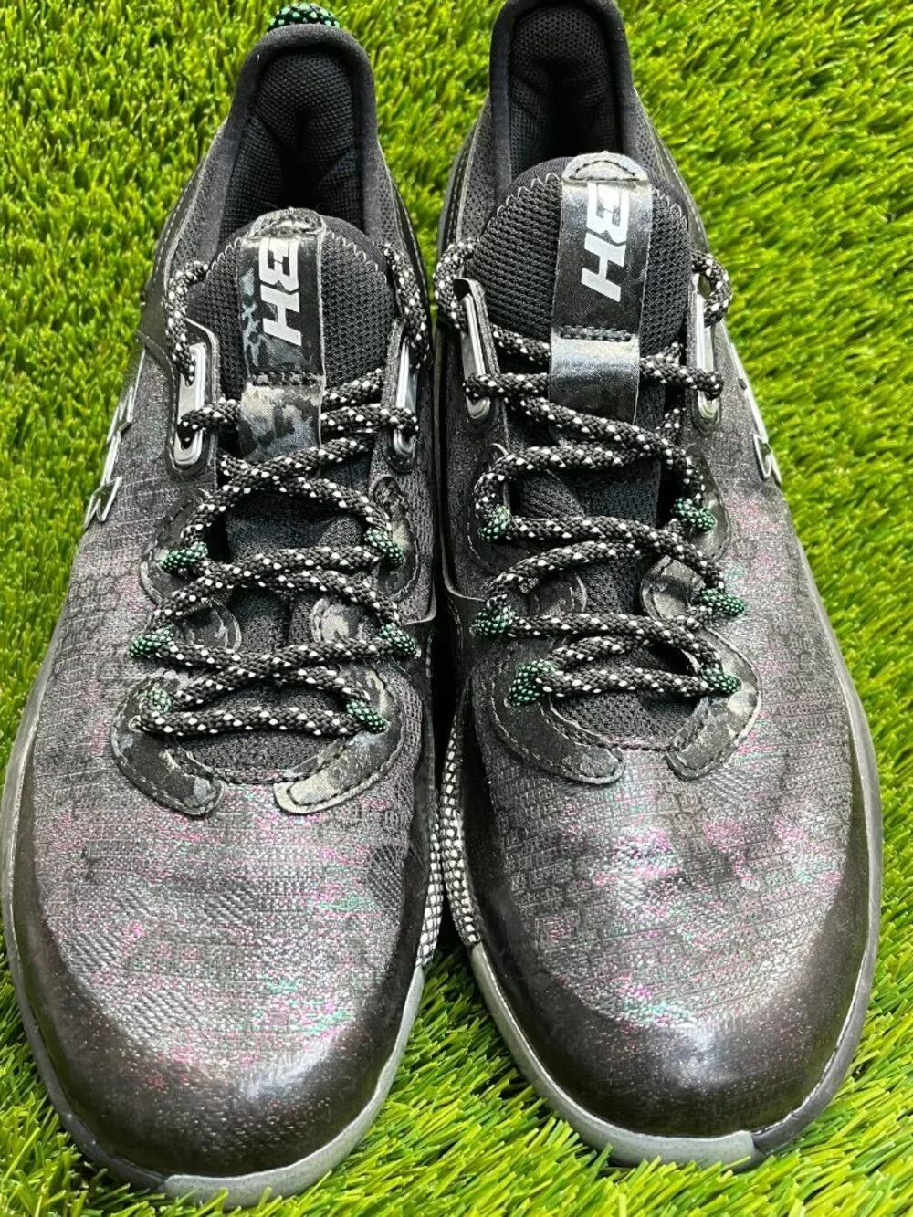 Under Armour Harper 8 Low ST Mens Size 7.5 Black White Running Baseball‎ Cleats